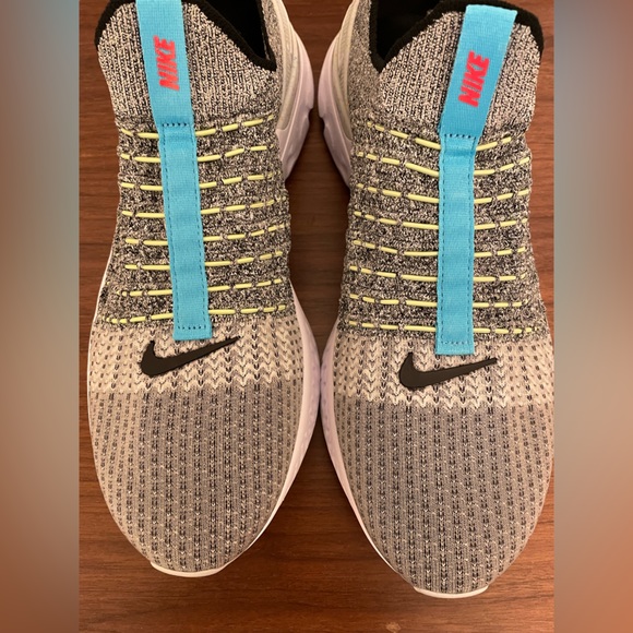 Nike React Phantom Run Flyknit 2 Men‘s Running Shoes Size 10.5 - Picture 9 of 9